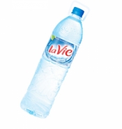 Nước khoáng Lavie 1,5L (thùng 12 chai)