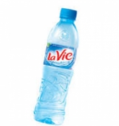 Nước khoáng Lavie 500ml (thùng 24 chai)
